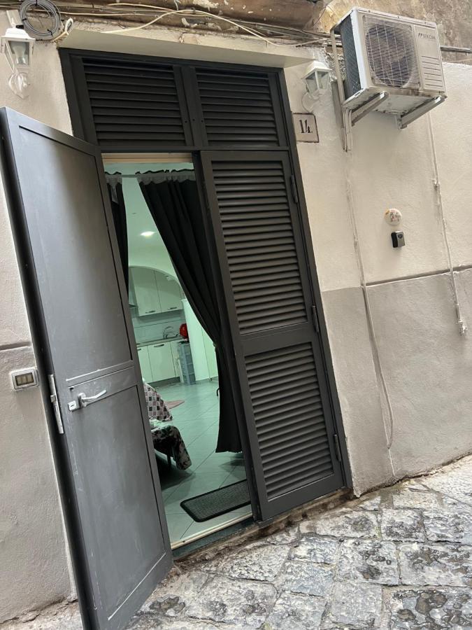 ナポリHousepurgatorio14 Centro Storicoアパートメント エクステリア 写真